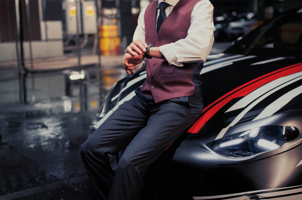 Built to excite: A stunning Las Vegas premiere for a new dimension of performance with Brad Pitt, George Russell and the upcoming Mercedes-AMG GT 4-Door Coupe