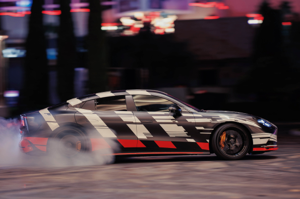 Built to excite: A stunning Las Vegas premiere for a new dimension of performance with Brad Pitt, George Russell and the upcoming Mercedes-AMG GT 4-Door Coupe