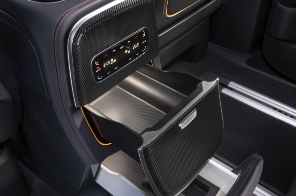 All-new electric Mercedes‑Benz VLE 400