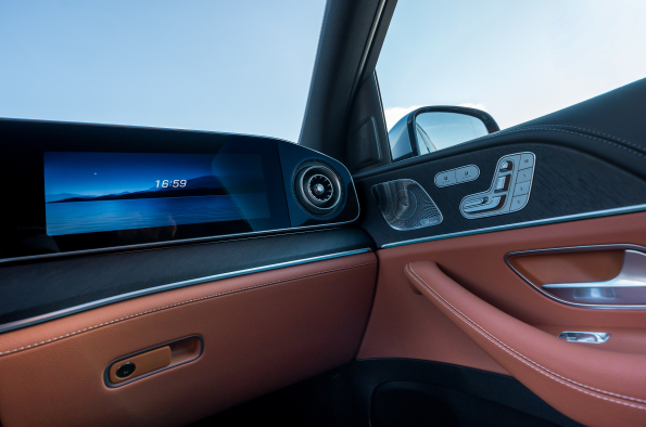 The new Mercedes-Benz GLE: Modern intelligence meets commanding performance