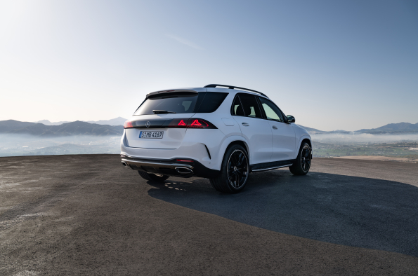 The new Mercedes-Benz GLE: Modern intelligence meets commanding performance