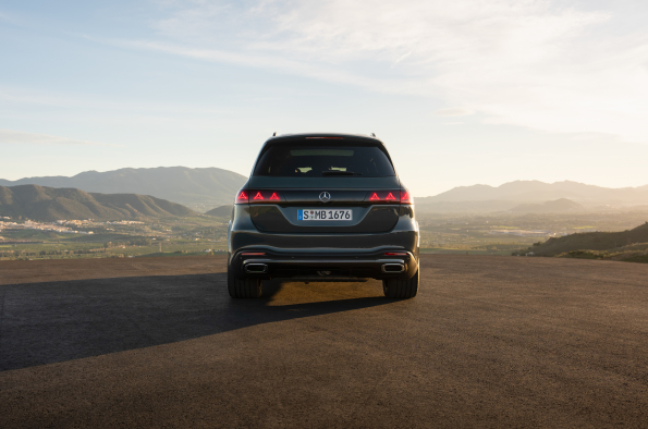 The new Mercedes-Benz GLS