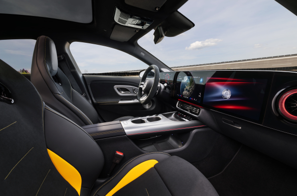 Mercedes-AMG CLA 45 4MATIC+