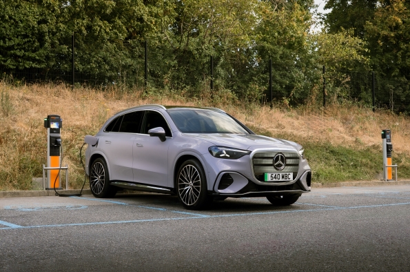 Mercedes-Benz and ChargePoint partner to deliver seamless fleet charging solution for business customers